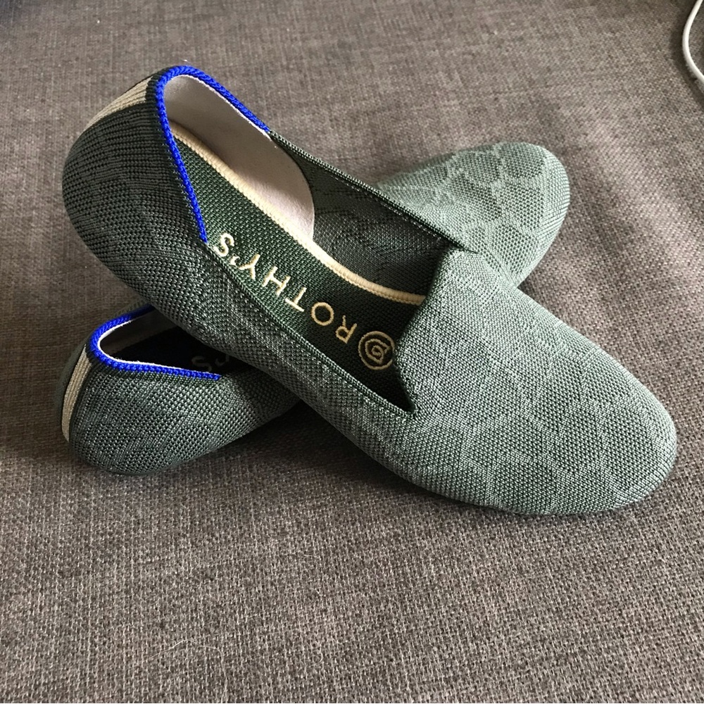 Rothy's Rounded Slip-On Loafers - Size 6.5 EUC